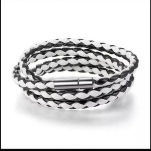 Ladies Leather Bracelets